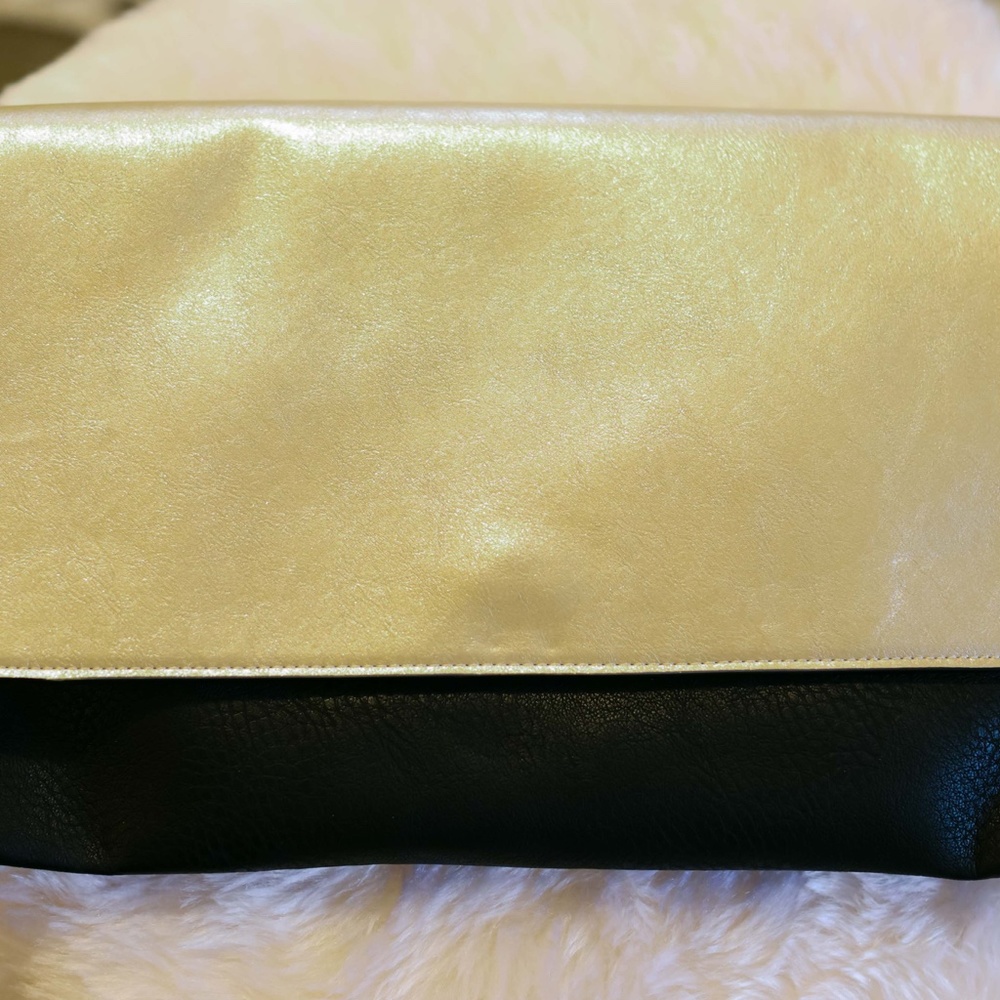 Metallic Colorblock clutch - Picture 2 of 5